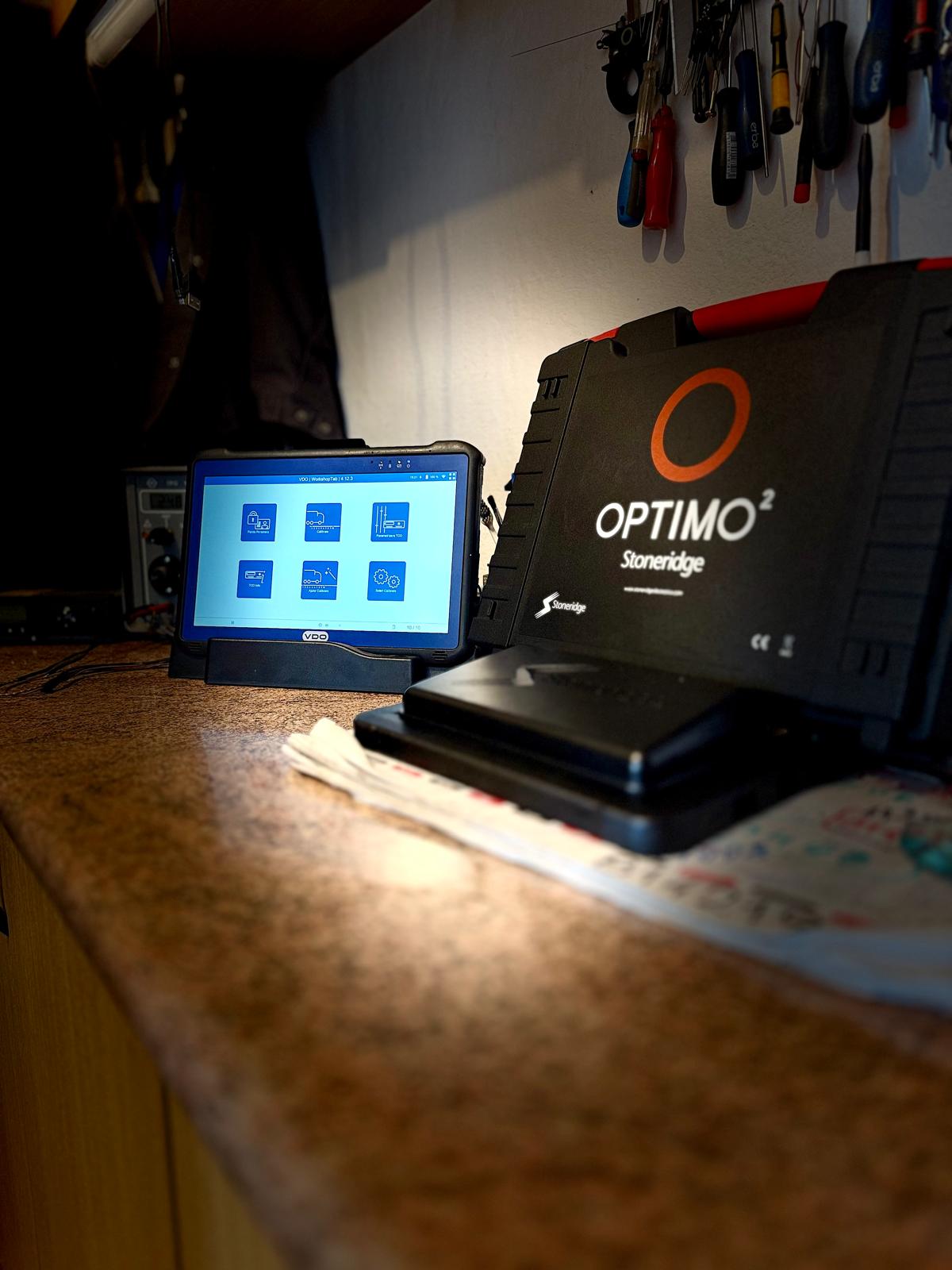 Echipamente VDO WorkshopTab și Stoneridge Optimo² în atelier